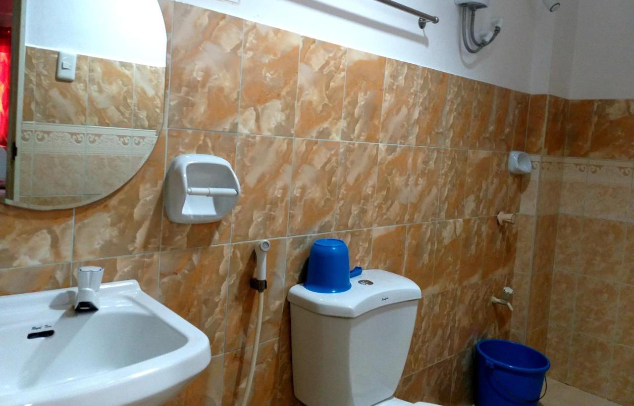Park Vil-La Apartelle Quezon City Exterior foto